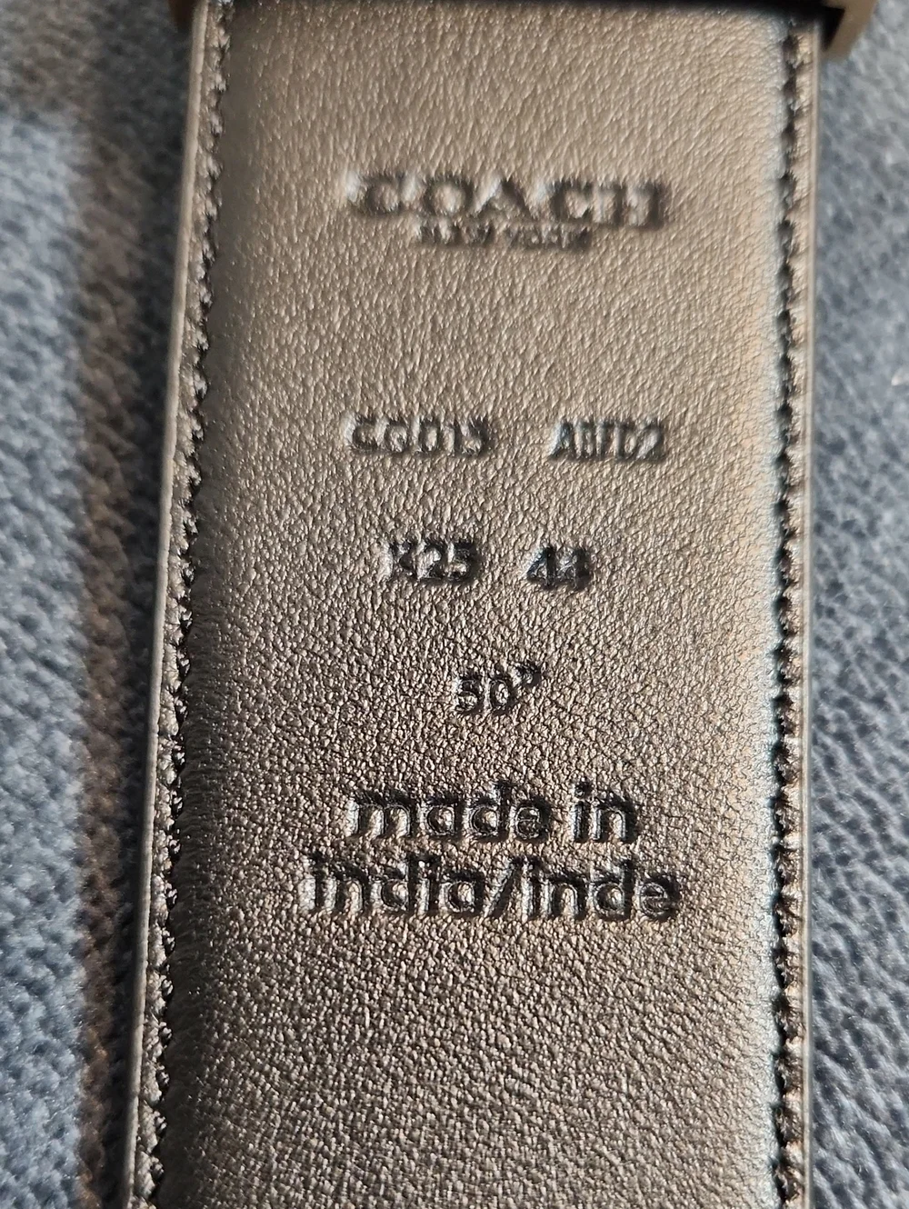 Coach Reversible Cut-to-Size Dark Saddle/Black Leather  Belt with Gold Buckle